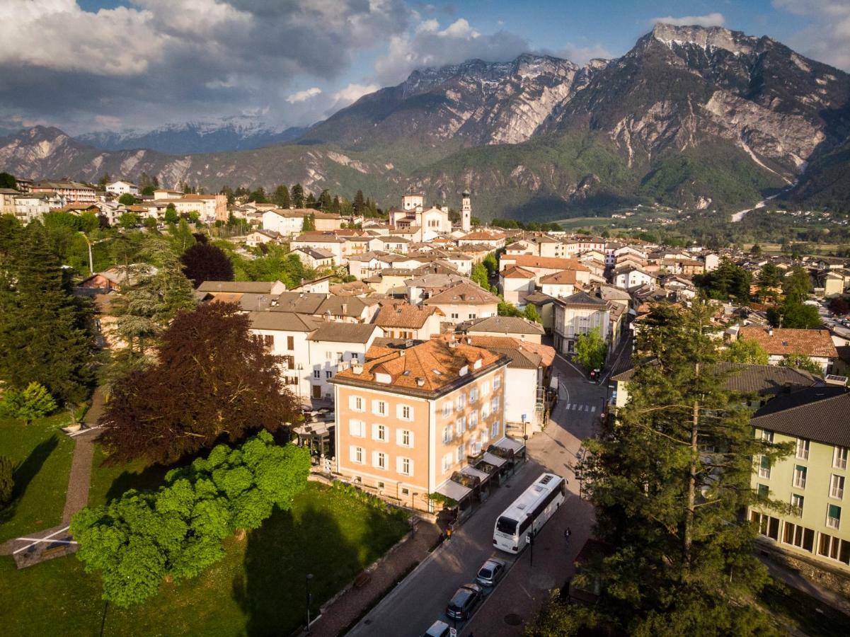 Hotel Villa Regina Levico Terme Exterior foto